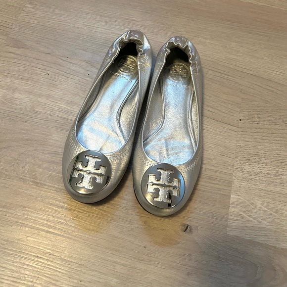 Tory Burch Flats Shoes - Picture 4 of 10
